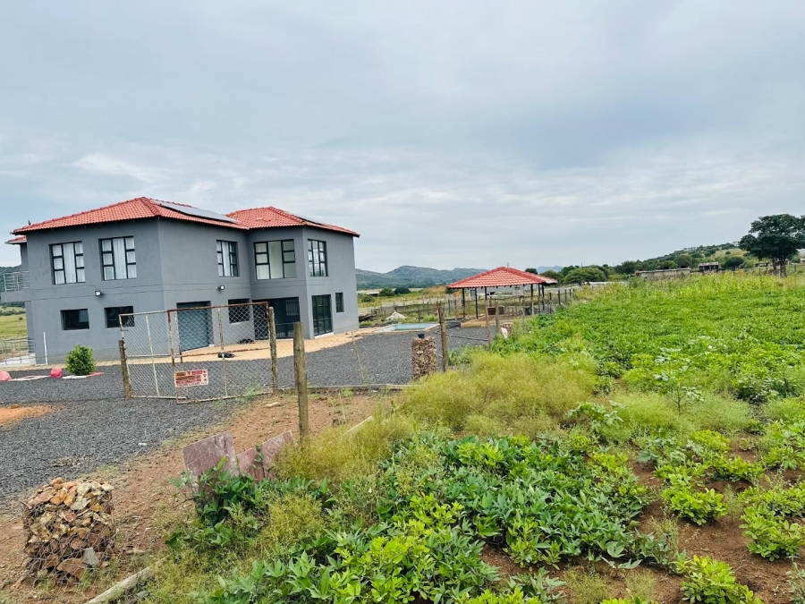 4 Bedroom Property for Sale in Hartbeespoort North West